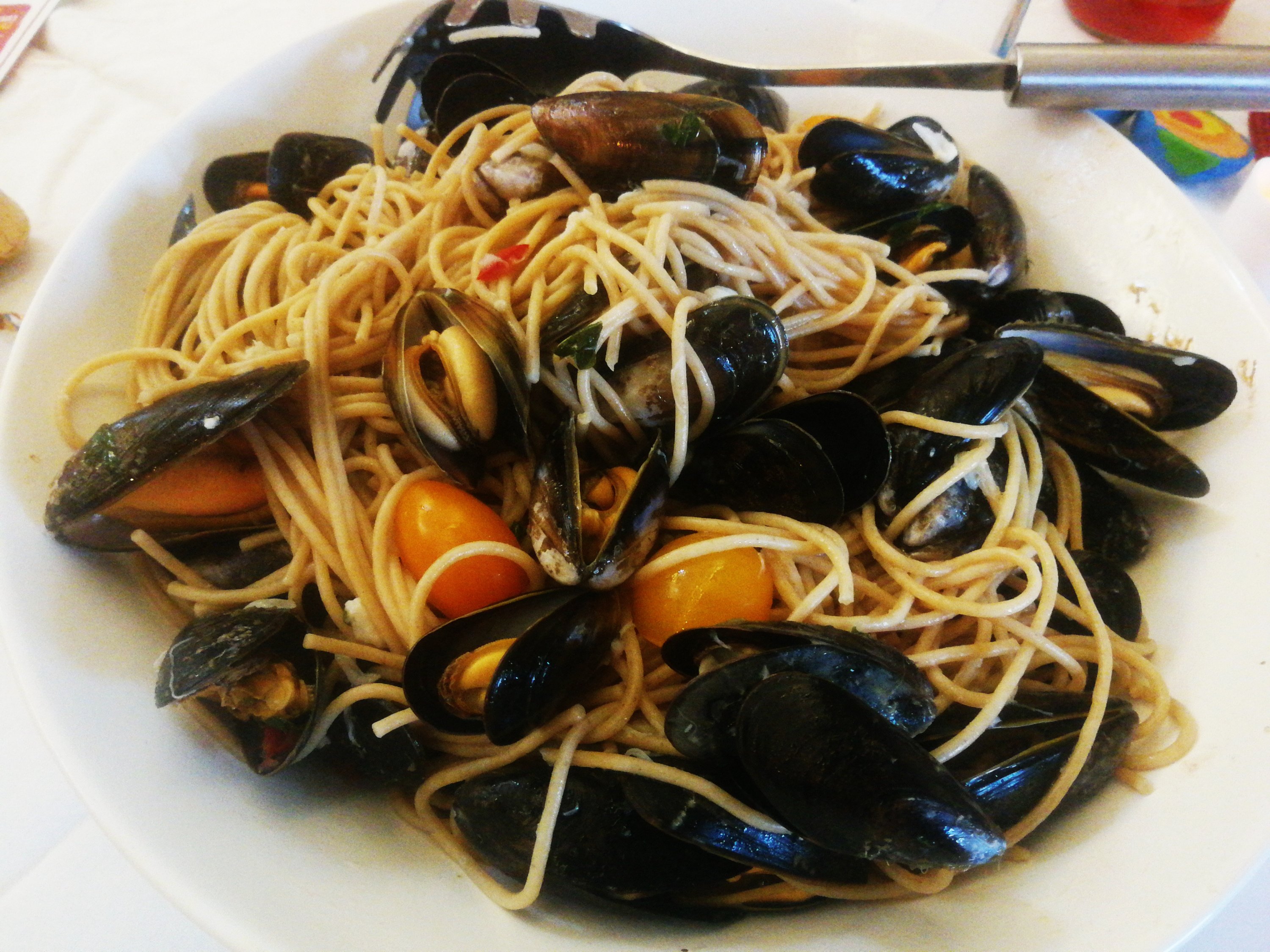 Spaghetti with Crab and Mussels